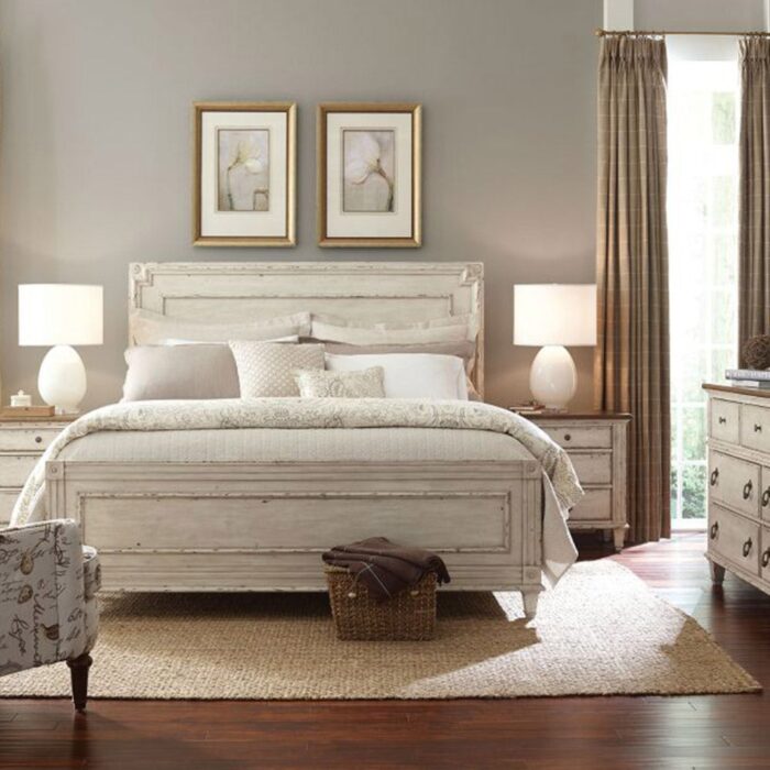 Southbury Queen Panel Bed - Image 2