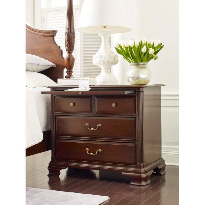 Hadleigh Bachelors Chest - Image 2